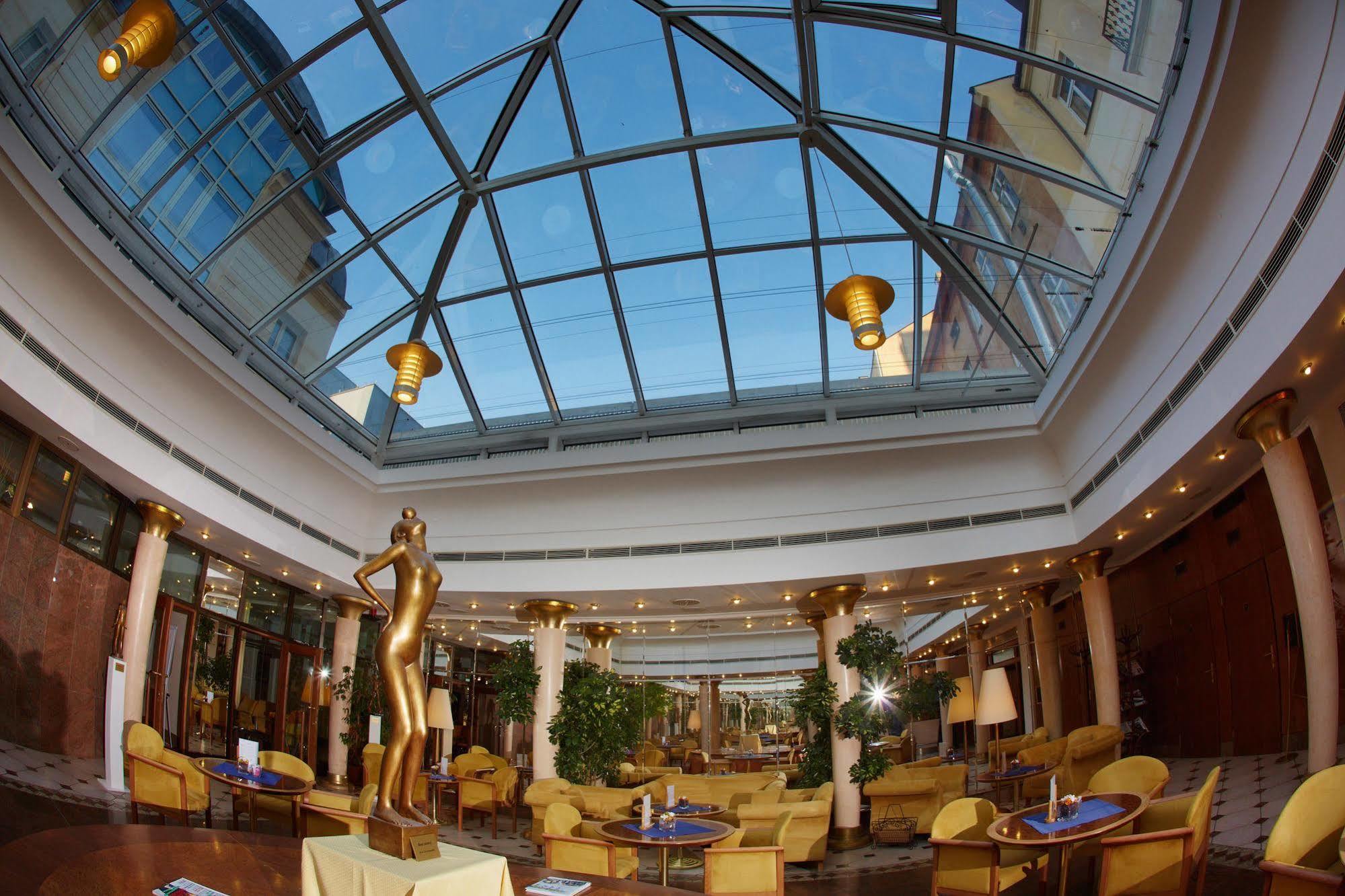 Hotel Galerie Royale Prag Exterior foto